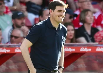 Liverpool edges closer to hiring Iraola