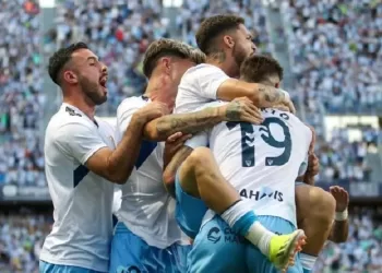 Málaga seals La Liga return