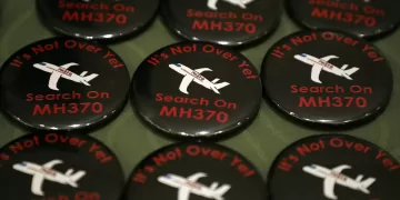 Malaysia extends search for missing flight MH370 by one year