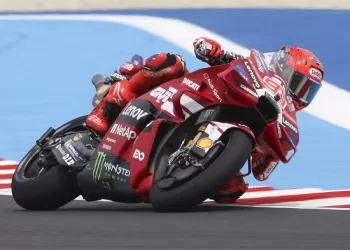 Marquez claims Hungarian MotoGP pole