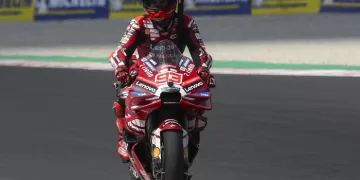 Marquez completes Hungary clean sweep