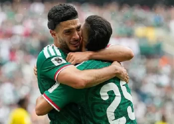 Aguirre hails Mexico’s W. Cup start