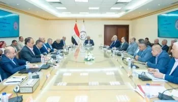 Military production firms urged to embrace AI, modern management