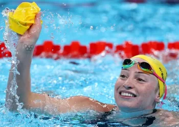 Mollie stars at Australian swim trials