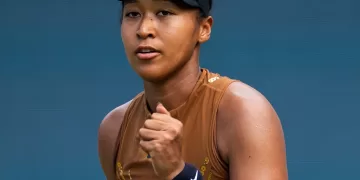 Osaka reaches 1st grass court final