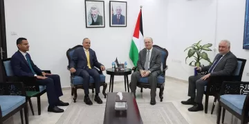 Egyptian Ambassador meets Palestinian PM in Ramallah