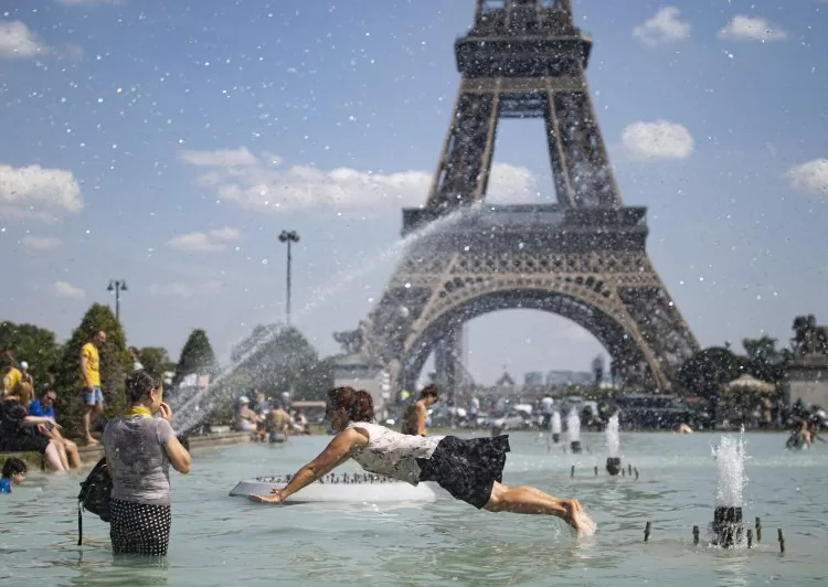 France boils under record heat 12 - Egyptian Gazette France boils under record heat 11 - Egyptian Gazette