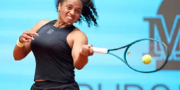 Robin reaches Wimbledon warm-up final