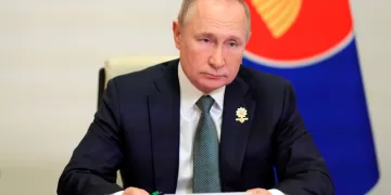 Putin hosts leaders of Southeast Asia at Russia-ASEAN summit