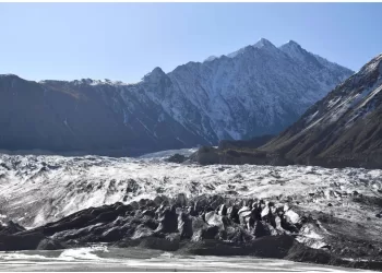 Strong earthquake hits Hindu Kush, shaking Afghanistan, Pakistan
