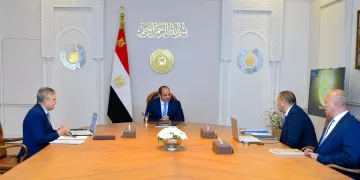 President Sisi reviews Suez Canal navigation, orders expansion of shipbuilding industry