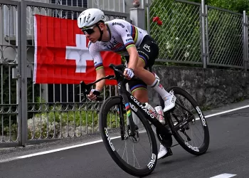 Pogacar takes Swiss crown