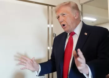 Trump says Israel and Iran ‘looking to do an immediate ceasefire’
