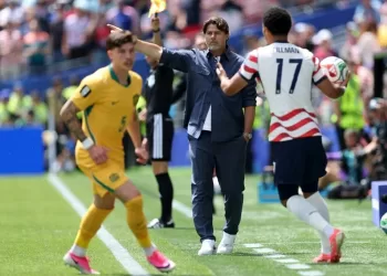 Pochettino wants focus amid W. Cup hype