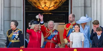 Charles to leave Buckingham Palace