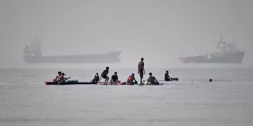 Air raid sirens in Bahrain as Iranian missiles head for Gulf neighbours