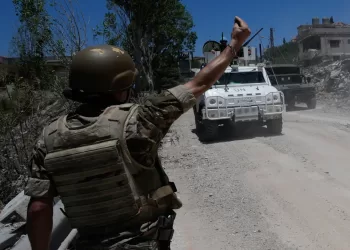 Israel strikes S. Lebanon