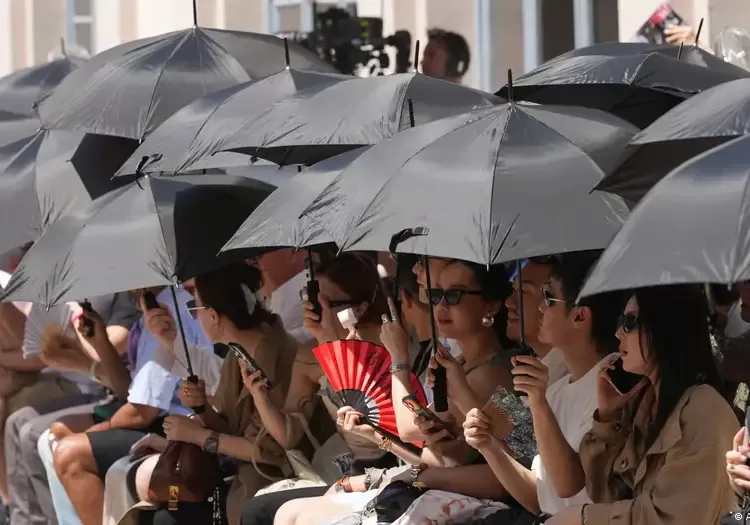 Germany hit by record temperatures as heatwave moves east 12 - Egyptian Gazette