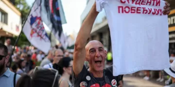 Serbians protest after president says to step down
