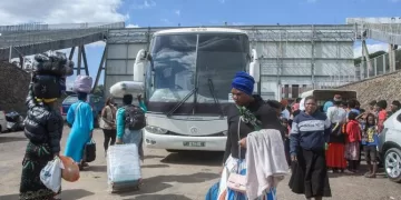 Nigerian migrants returning from S. Africa face economic issues