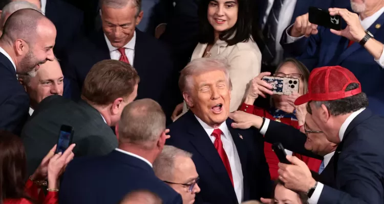 Trump faces new Republican resistance in Congress as midterm pressures build 13 - Egyptian Gazette