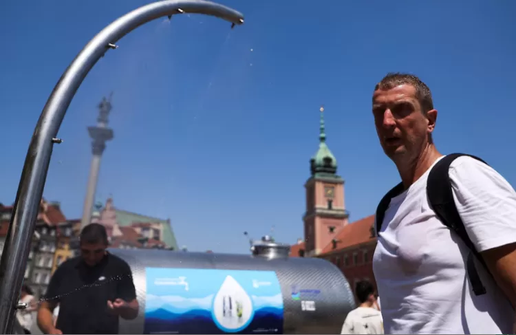 Record heatwave disrupts Europe 12 - Egyptian Gazette