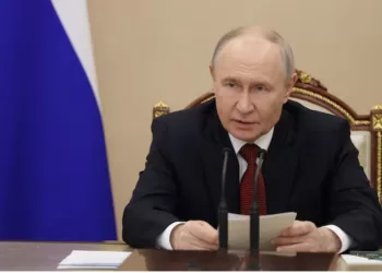 Putin acknowledges fuel shortages