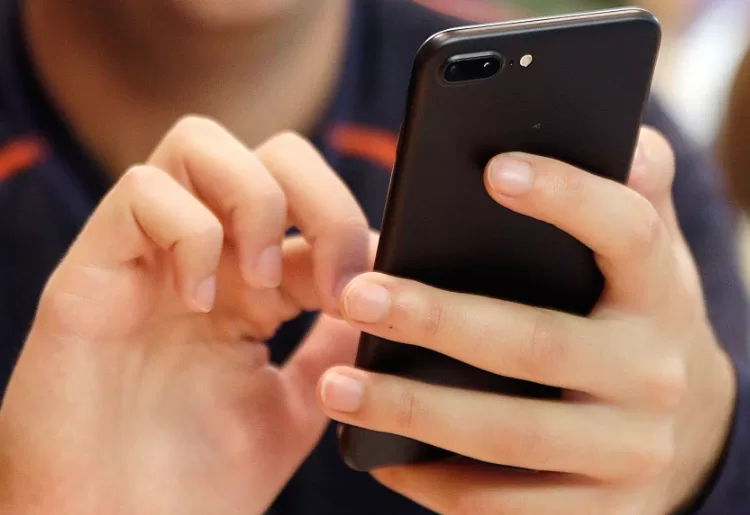 How to soothe thumb pain when texting, scrolling 12 - Egyptian Gazette