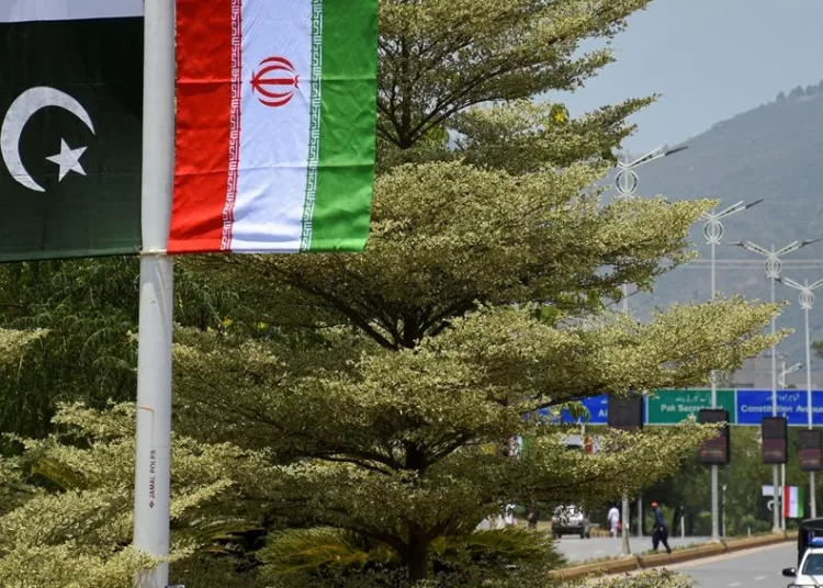 Pakistan, Iran explore path towards new talks with US 12 - Egyptian Gazette Pakistan, Iran explore path towards new talks with US 11 - Egyptian Gazette