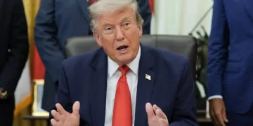 US launches fresh airstrikes in Iran