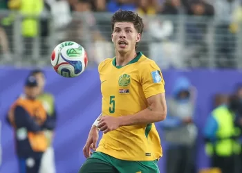 Australia’s Bos blazes into spotlight