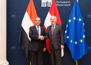 FM, Austrian parl’t speaker discuss migration, regional security