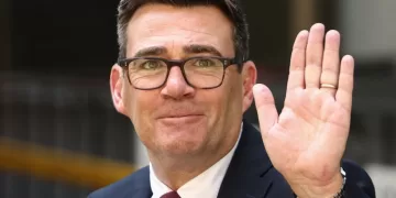  Andy Burnham steps into office with daunting to‑do list