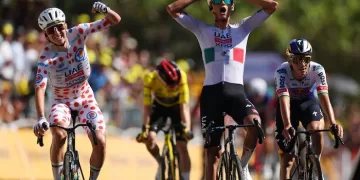 Del Toro takes Tour stage 2