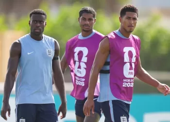 England trio ready for Norway WC clash