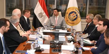 ‘Incentive package for attracting manufacturers producing 100,000 vehicles annually’