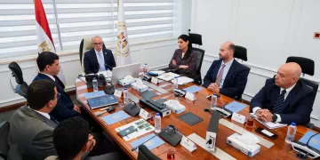 Min. reiterates support for EV innovation, local manufacturing