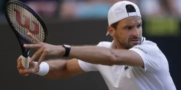 Dimitrov seals Wimbledon redemption