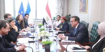 Egypt, France to expand health co-operation 1 - Egyptian Gazette Egypt, France to expand health co-operation