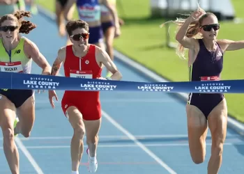Hiltz extends US 1,500 streak