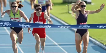 Hiltz extends US 1,500 streak