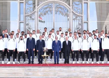 President Sisi awards national football team ‘Cup of Pride & Honour’