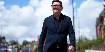 Burnham wins Labour leadership; to become PM Monday