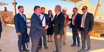 Egypt, Bosnia discuss boosting tourism co-operation