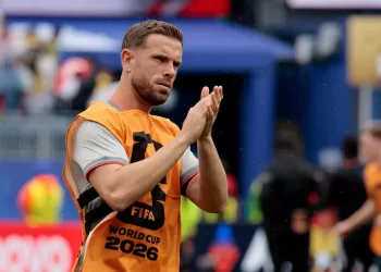 Henderson rejoins England squad