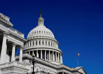 US House votes to halt Iran war