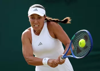 Pegula reaches Wimbledon last eight