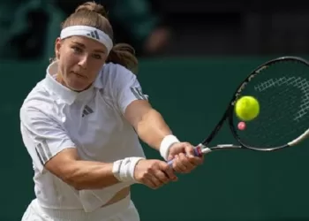 Muchova eyes Wimbledon glory