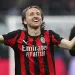 Modric extends contract with AC Milan