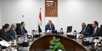 PM reviews efforts to revamp education system